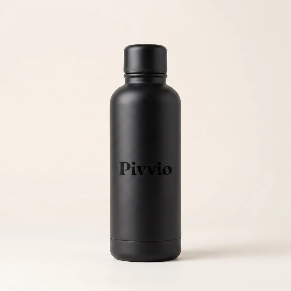Bottle with the Pivvio logo